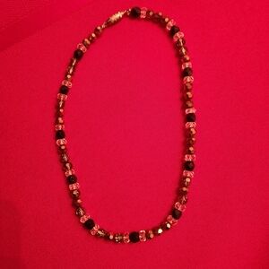 Elegant Beaded Necklace - Gold nd Brown